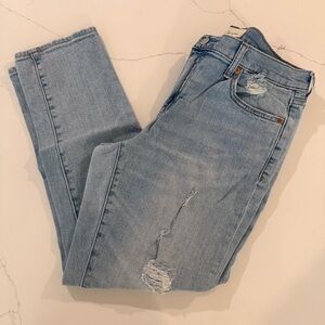Gap 1969 Best Girlfriend Jeans Womens 30 Light Wash Distressed Slim